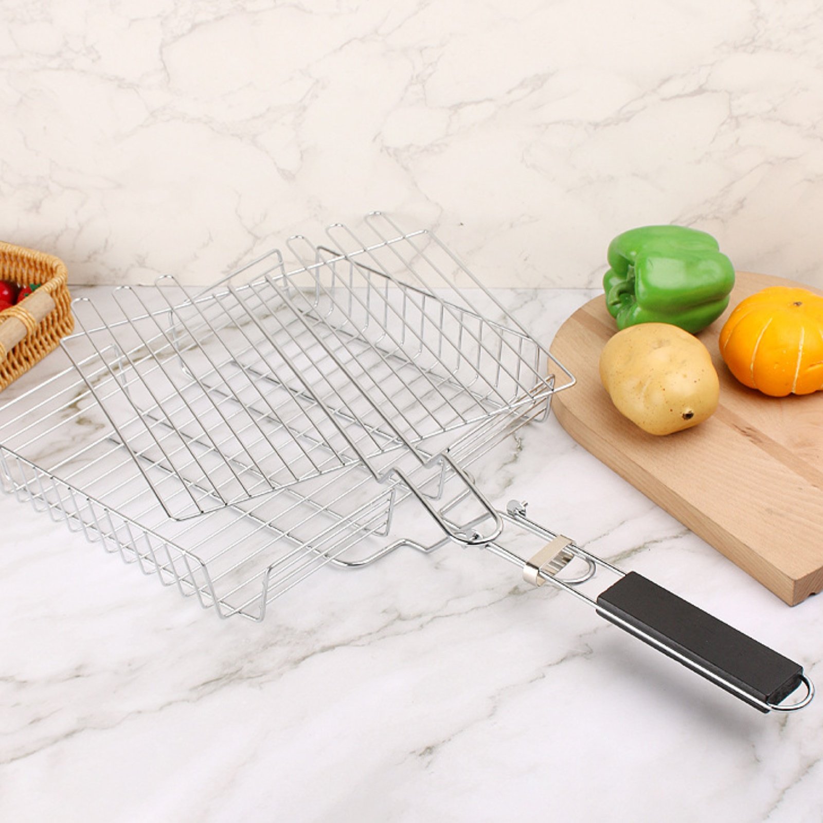 Wood Handle Grill Basket Porta - Camping Cooking Gear 评论和价格